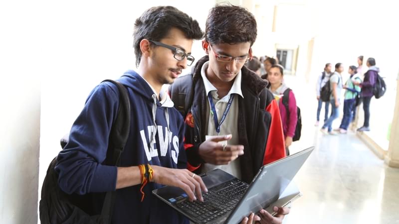 Dr. Subhash University Junagadh Infrastructure photo 30